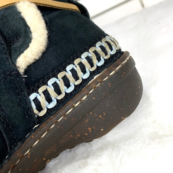 UGG Cove 5178 Ankle Snow/Winter Boots, size 8 - Picture 11 of 13